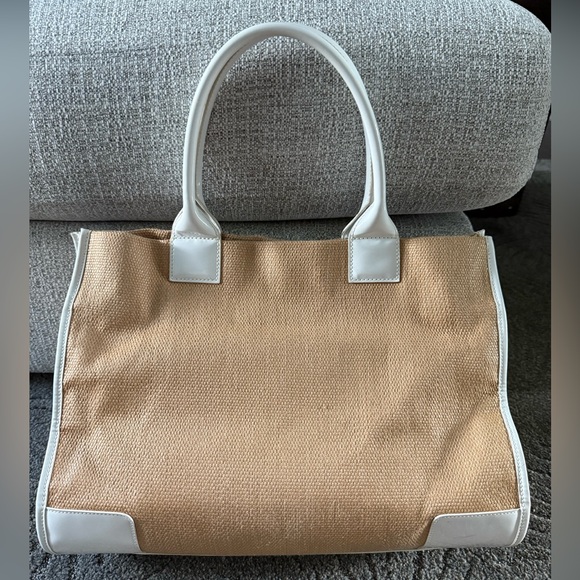 TORY BURCH Ella Tote Bag in White Patent Leather and Beige Raffia/Canvas Fabric - Picture 2 of 13